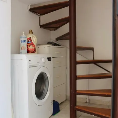 Charming One Bedroom Lisa 2 Appartement
