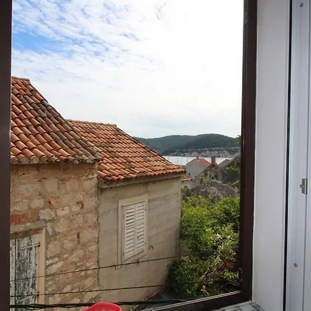Charming One Bedroom Lisa 2 Vis